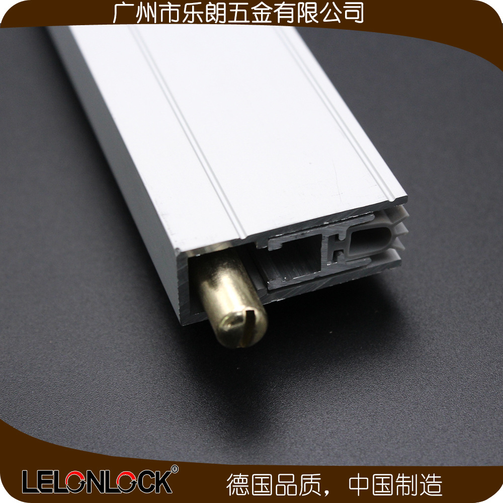 麻豆国产在线看看免费麻豆毛片网门底防尘器